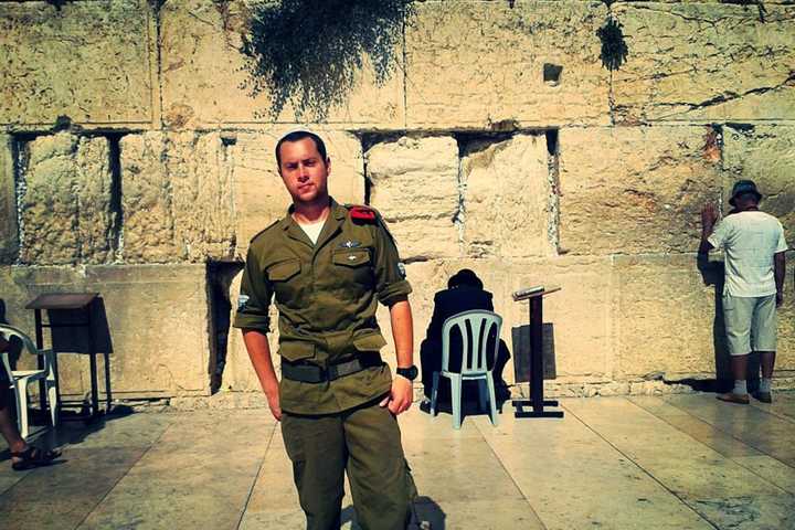 'Beneath The Helmet' Screens In Mamaroneck With Talk By Former Paratrooper