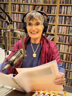 Westport's Davina Porter Inducted Into Audible Narrator Hall Of Fame