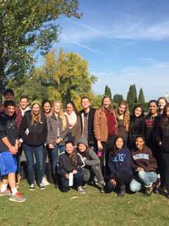 Hastings Students Conduct Study Of Hudson River 