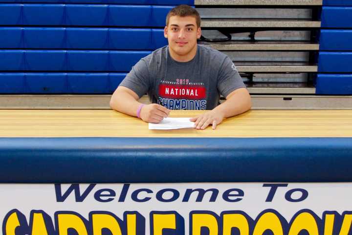 Saddle Brook HS Wrestler Headed To Nation's Top Junior College Program