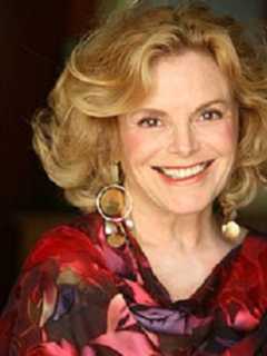 Actress Carole Demas Offers Master Singing Class In Croton