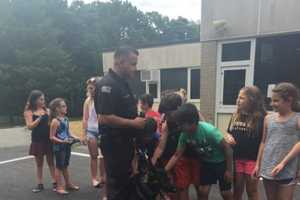 Ramapo PD Gives K-9 Demonstration to Viola Students