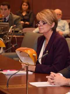 Trumbull Reps. Rutigliano, Devlin Call For Vote On UConn Contract