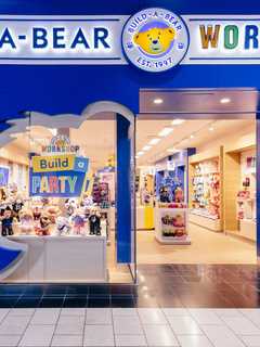Free Teddys: Remodeled Build-A-Bear Workshop Reopens At Trumbull Mall