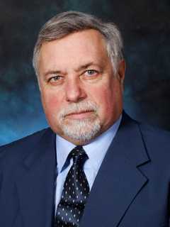 College Of New Rochelle Bereavement Expert Shares Insights At Lecture