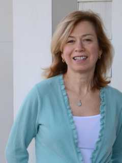 Nutritionist Offers Tips At Fairfield's Pequot Library