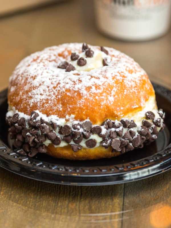 A New Kind Of Sugar Rush: Donut Crazy Delivers