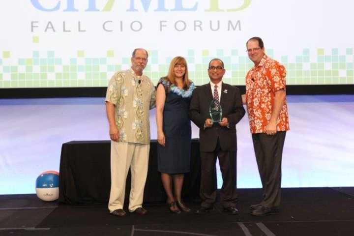 Dr. Shafiq Rab of Hackensack Named CHIME Innovator of the Year