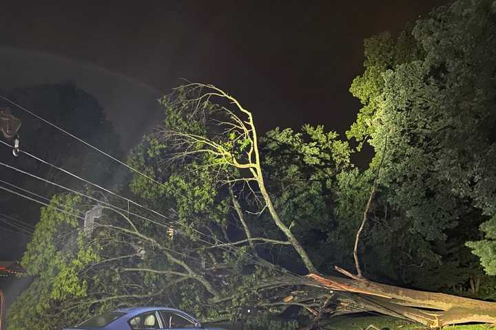 Strong Storms Knock Out Power To Thousands In Connecticut