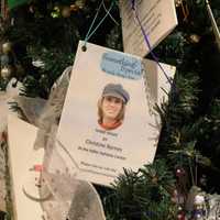 <p>Many ornaments were handmade and personalized.</p>