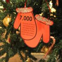 <p>The mitten decorations were symbolic of the volunteers hands helped throughout the year.</p>