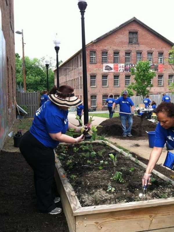 Earth Day Community Cleanup Planned in Poughkeepsie