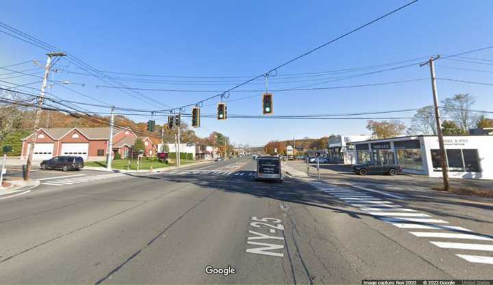 East Jericho Turnpike at Totten Avenue in Huntington Station