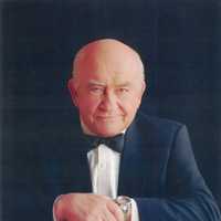 Lou Again: 'Mr. Grant,' Ed Asner Will Return To Ridgefield Playhouse