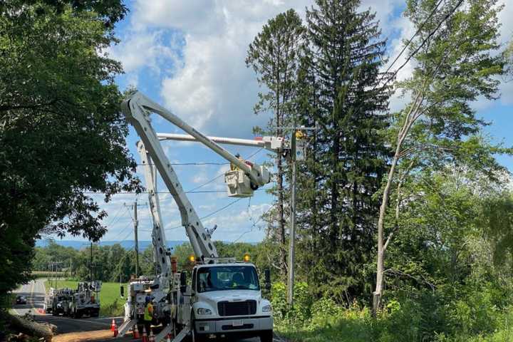 Here's Latest Power Restoration Update After Storm Sweeps Through Connecticut