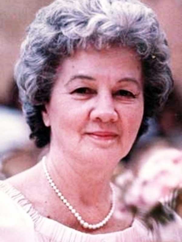 Elizabeth Swenda Lynch, 94, Longtime Pearl River Resident