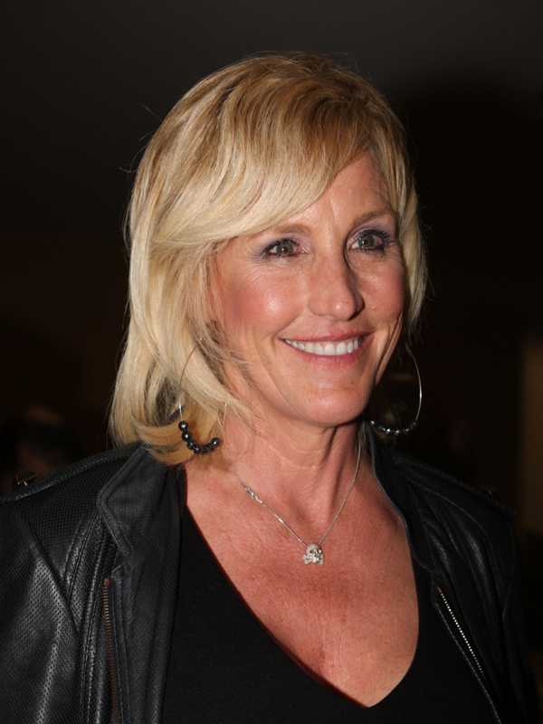 Erin Brockovich Accidentally Bashes Poughkeepsie Water On Bill Maher