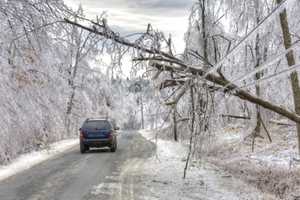 Thousands Of Long Islanders Without Power During Height Of Nor'easter