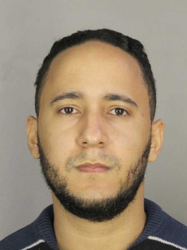 Car Service Driver Accused Of Attempting To Rape 13-Year-Old In Nassau County