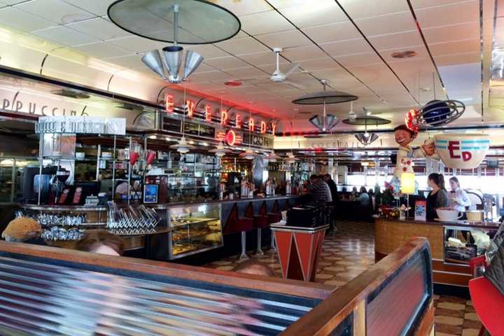 Hyde Park's Eveready Diner Wins Dutchess' DVlicious Family-Friendly Contest