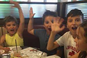 Hyde Park's Eveready Diner Vies For Top Spot In DVlicious Contest