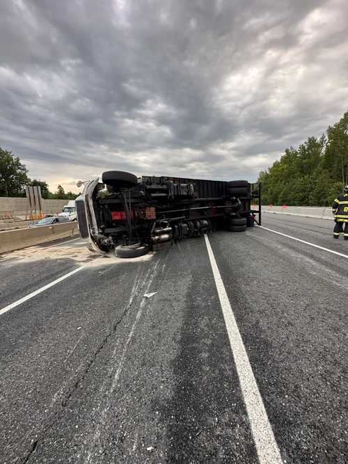 I-95 Stretch Shut Down For Overturned Tractor-Trailer In Harford County ...