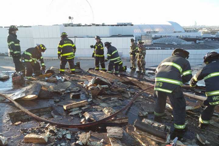 Fire Keeps Ski Slope At American Dream Mega Mall In Meadowlands Closed For Now