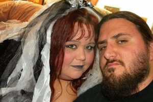 Wayne Couple Give Neighbors Creeps With Halloween Home