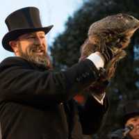 <p>Jeff Lundy and Punxsutawney Phil in 2021.</p>