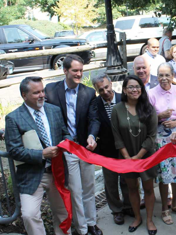 New Health Center Opens At Greenwich's Wilbur Peck Court