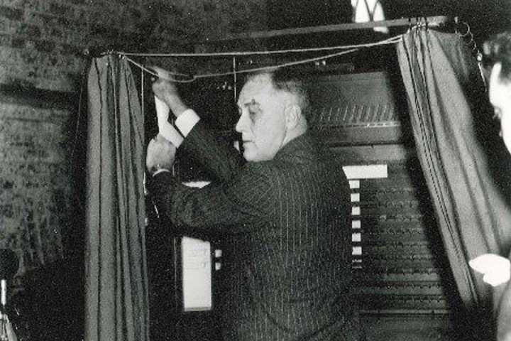 Hyde Park Historical Society Opens Museum