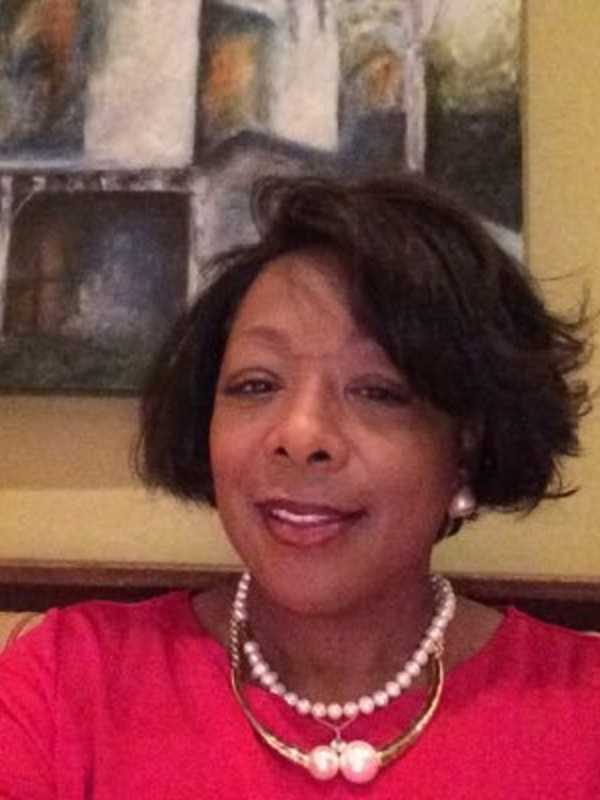 East Ramapo Superintendent Discusses Education With Sen. Carlucci