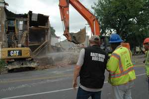 Baltimore Homes Demolished Due To Massive Sinkhole Leaving 9 Families Homeless