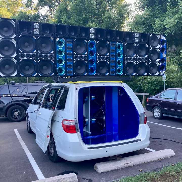 Speakers on vehicle at Montgomery County park