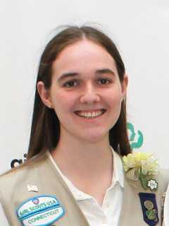 Fairfield Girl Scout Earns Gold Award For Helping Seniors Garden With Ease