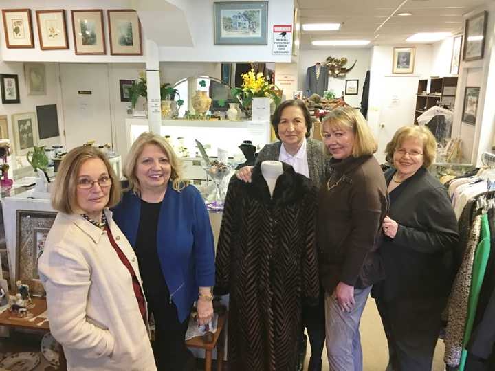 Volunteers working at Fantastic Finds in Chappaqua.