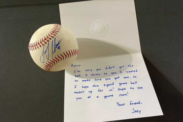 Washington Nationals OF Hits HR Off The Field For Little Leaguer