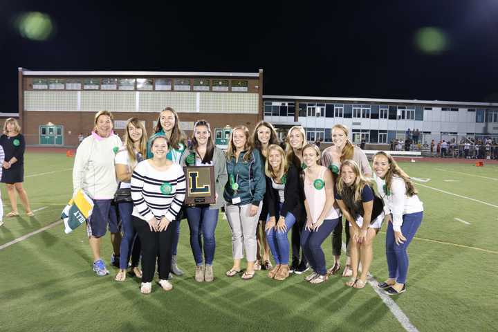 The 2006 Lakeland High field hockey team.