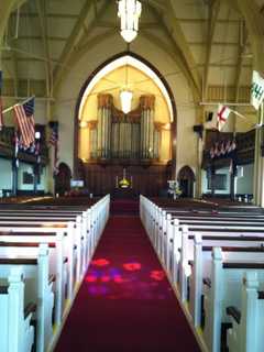 Stratford Church Holds Fat Sunday Jazz Concert
