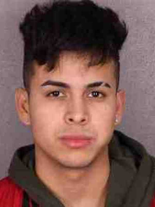 21-Year-Old From Waterbury Accused Of Raping Minor