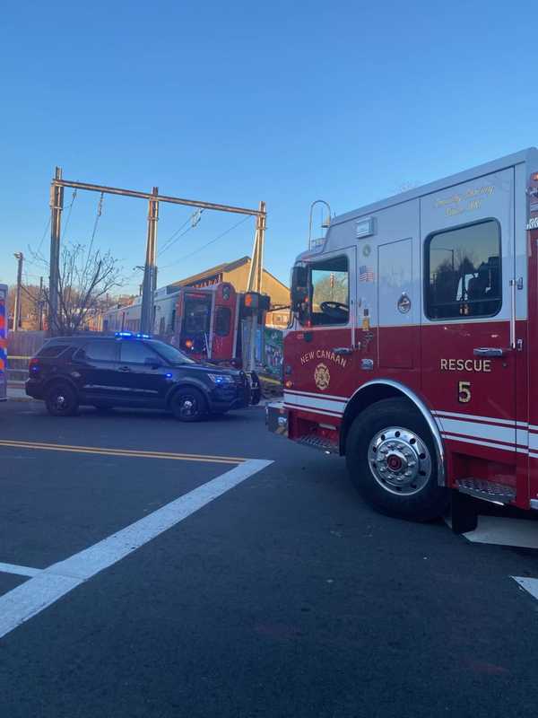 New Update: Metro-North Service Resumes After Train Derails In CT