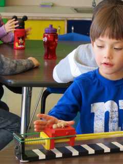 Increase Miller Students Learn Gravity, Magnetism With Visiting Scientist