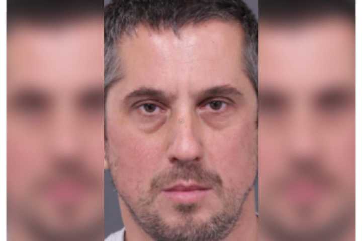 NJ Man Agrees To Sex With Person Posing As PA Girl, 13: Police