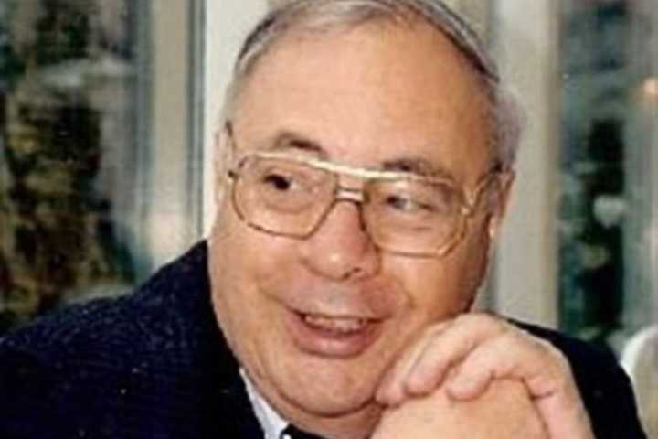 Ridgefield Park Native, Former Teaneck Mayor Francis Hall Dies, 94