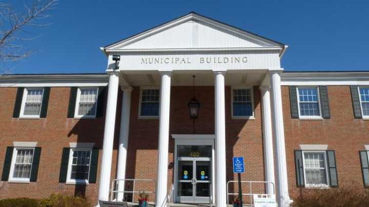 Franklin Lakes is seeking volunteers over the summer.