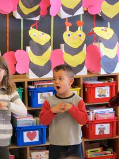 Increase Miller Kindergarten Students Perform 'Froggy's First Kiss'
