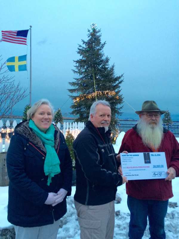 Bridgeport's Norden Club Donates $8,000 to Black Rock Food Pantry