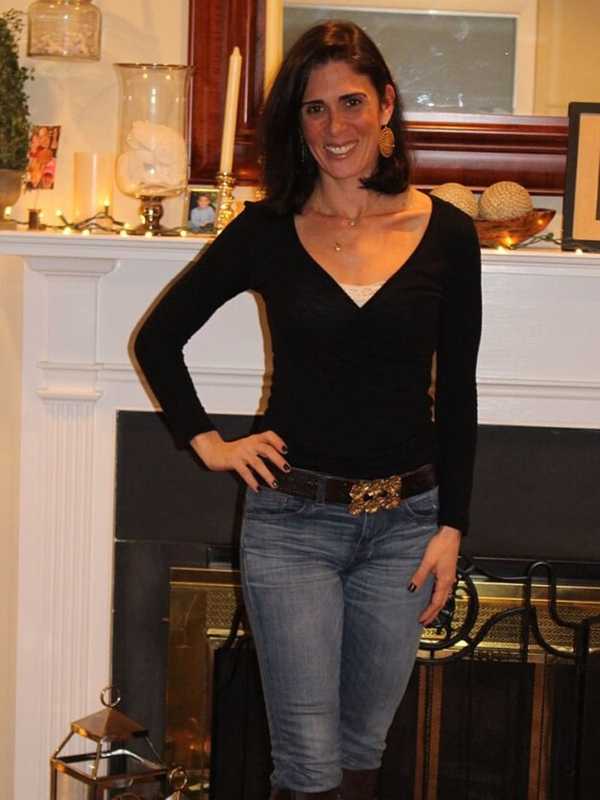Unsure What To Tip For The Holidays? Mamaroneck Expert Offers Advice