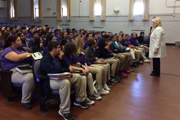 Garfield Schools Offers Gang, Drug Awareness Talk