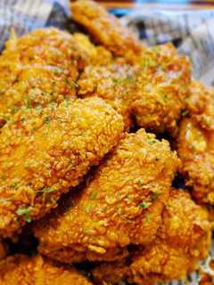 Website Names Wing Spots In Warren, Bergen Counties Among Best In NJ